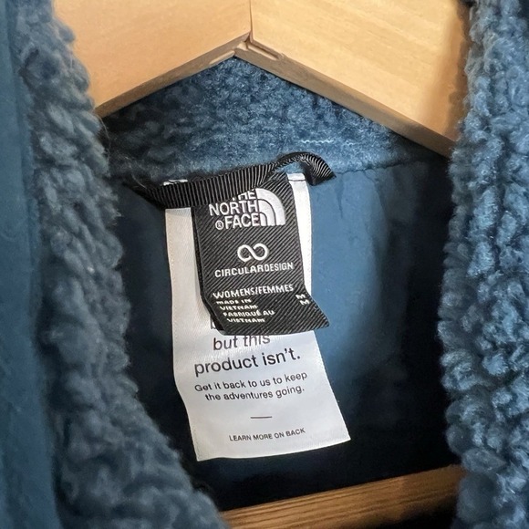 The North Face Women's Quilted Full Zip Jacket Blue Insulated Lightweight Size M - Picture 7 of 7